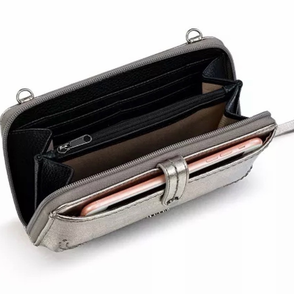 The Sak Metallic Silver Wristlet- NWOT - Picture 3 of 12